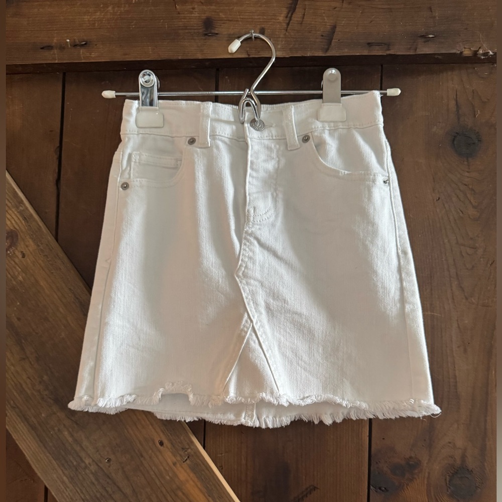 4/$12 Cat & Jack White Frayed Jean Skirt - Picture 2 of 4